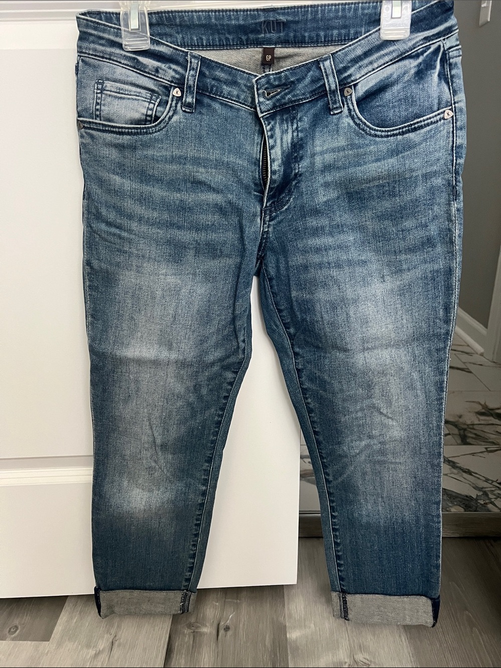 Kut from the Kloth Women's Washed Blue Ankle Jeans